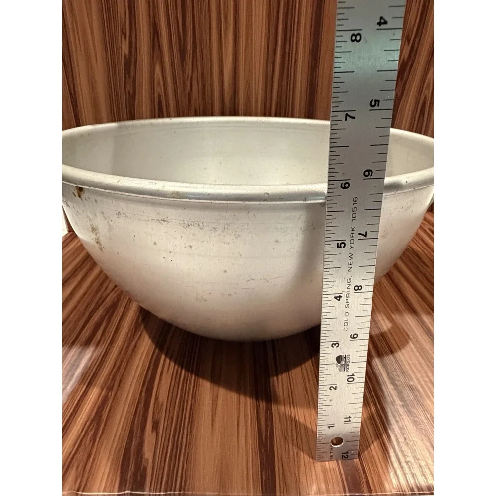 Vintage Wear-Ever No. 3376 Aluminum Mixing Bowl 11